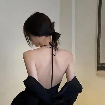 电脑黑魔封面